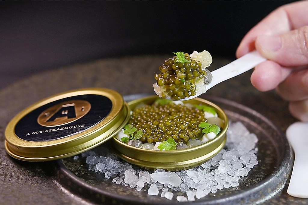 米其林一星A CUT牛排館冬季炭火新菜Chef凌維廉力薦