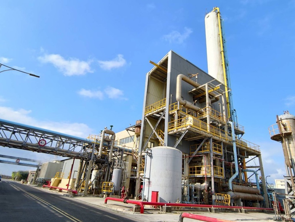 邁向淨零新里程!台肥台中廠榮獲環境部核定獲准適用碳費優惠費率