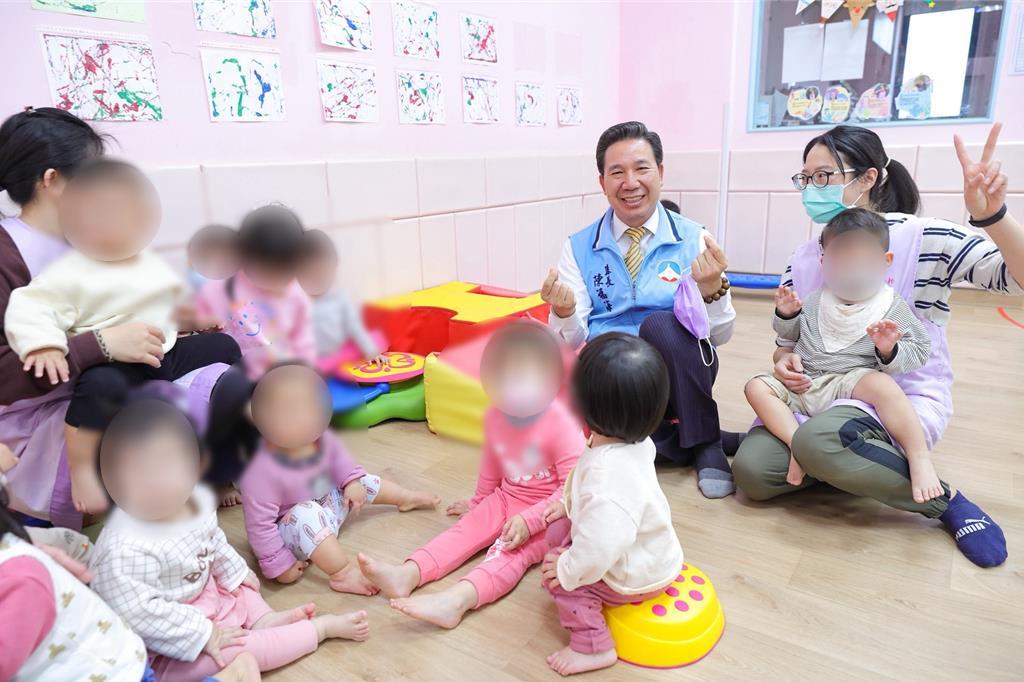 金門生育補助再加碼!單胎5萬、雙胎6萬 托嬰零等待