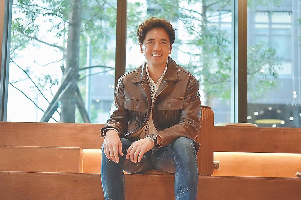 首見以咖啡為核心的時尚風格餐飲品牌 路易莎「白霧時光」“大”有可為