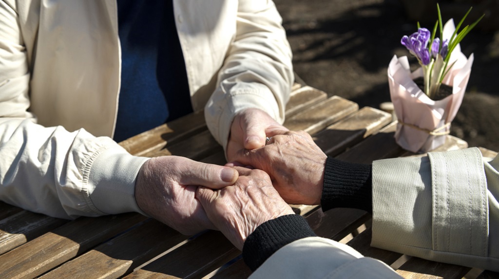 人生無法代勞!最好的支持,是一種不干預的溫暖