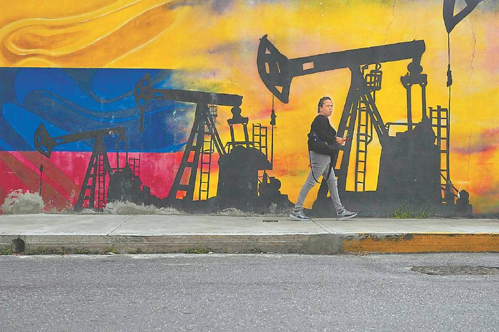 同黨議員「倒戈」!美參院通過程序表決 擬限制川普對委內瑞拉進一步軍事行動