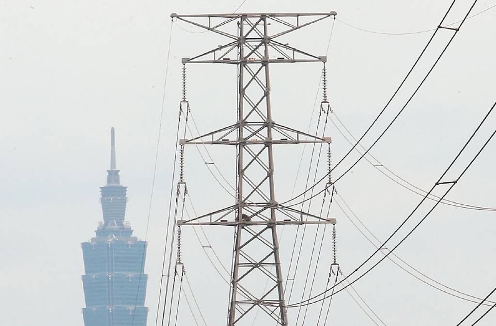 上月電力景氣燈號 連九紅