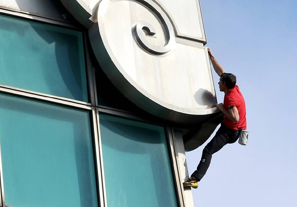 挑戰極限非天生?研究:霍諾德大腦異於常人,杏仁核反應遲鈍