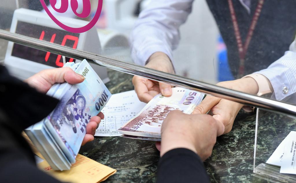 2026馬年換新鈔時間、地點、額度全攻略 真.新鈔即將上線