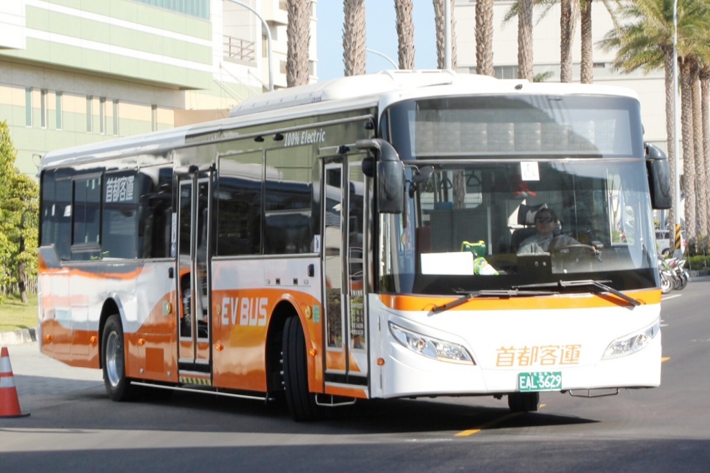 華德動能再獲大都會客運採購39輛新世代電動巴士 大電量、快速補電技術獲市場肯定