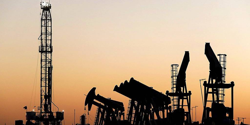 美伊緊張 油價漲破70美元