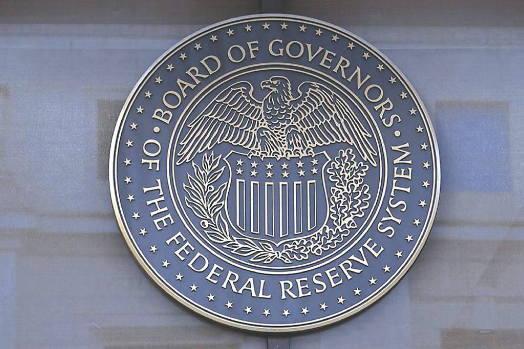 華許入主Fed 估採縮表+降息政策