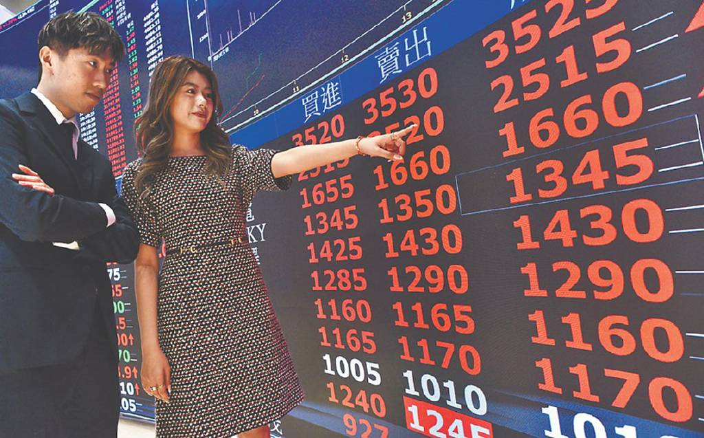 年前台股 半導體軍團壓陣