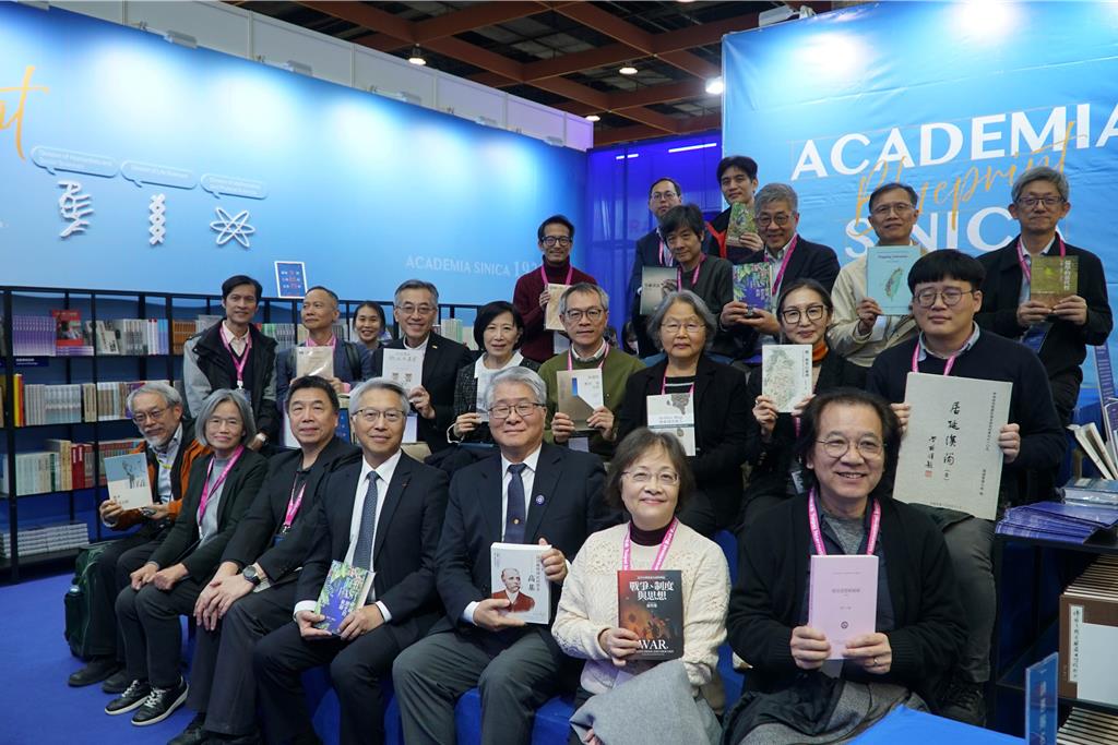 2026年台北國際書展開幕 中研院、台大備滿知識饗宴