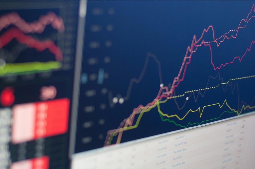 AI泡沫恐慌再起 台指期夜盤重挫300點