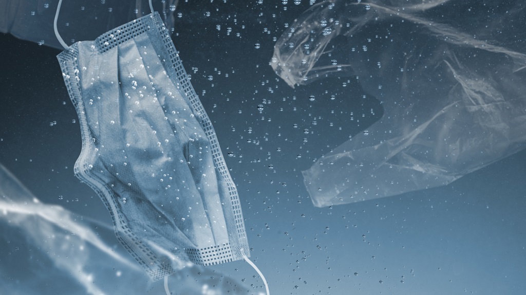 城市空氣驚現大量塑膠微粒,科學家警告:你可能每天都在「吸塑膠」