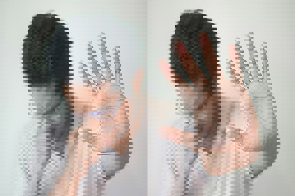 年節喉嚨痛爆 診所沒開?醫師教5招應急:鹽水漱口、蜂蜜潤喉最有效