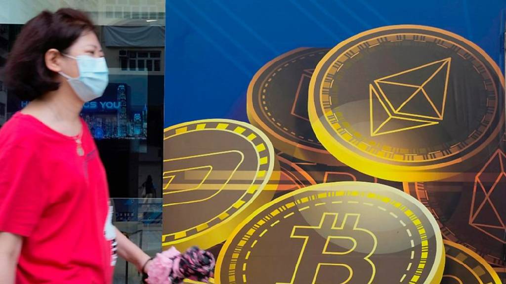 雜音多 加密貨幣力拚突圍