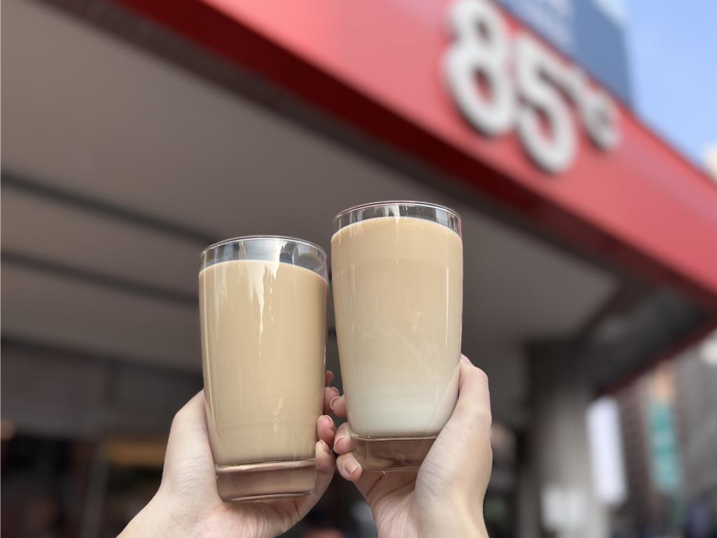 2/23開工日商機大 連鎖咖啡、茶飲、速食與超商掀搶市大戰!