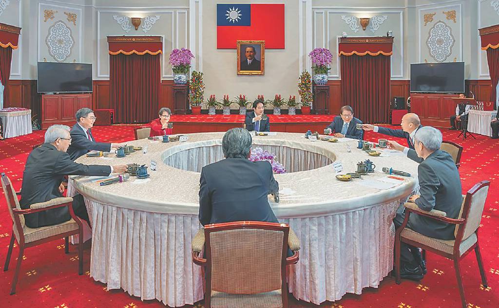 賴願赴立院國情報告》卓揆談產業:競逐太空、探索海洋