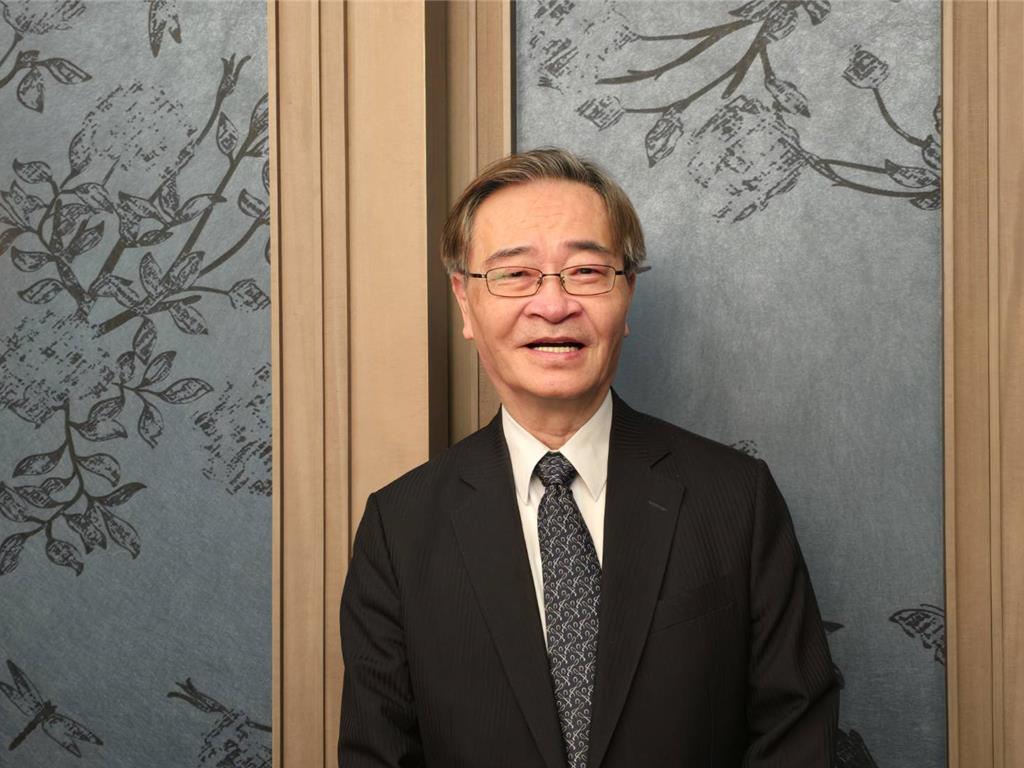 萬海總座謝福隆:美國新關稅影響非全面 新年度長約價有機會看增