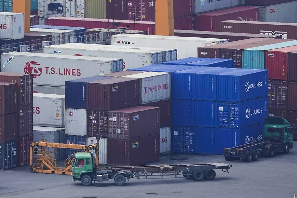 SCFI開紅盤 3月美線運價拚漲