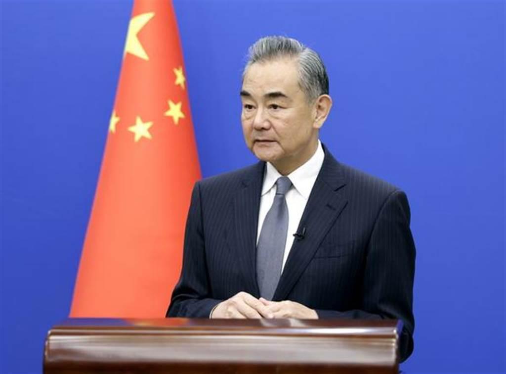 中國外長與伊朗外長通電話 中方表達公道正義立場