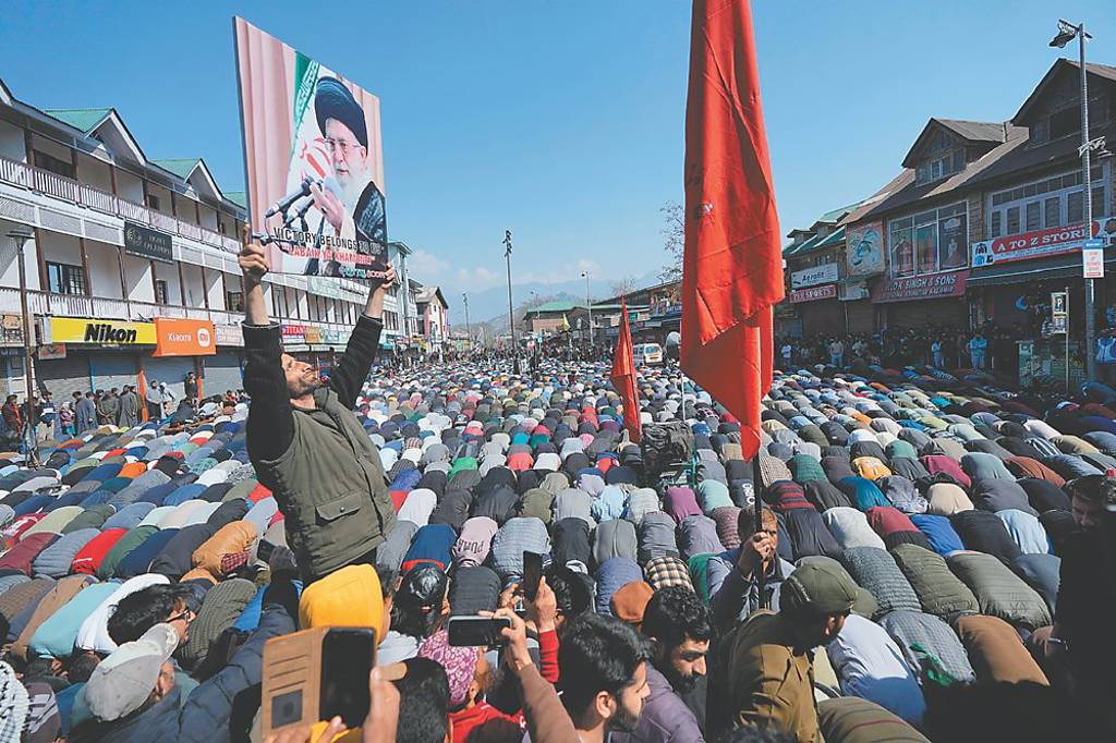 中東戰火》荷姆茲海峽 運輸停擺