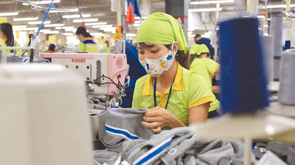 成衣廠衝產能 馬年成長格局不變