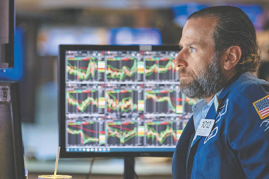 美股恐慌賣壓來襲 道指暴跌逾900點 台積電ADR狂瀉