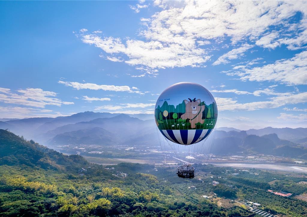 薰衣草森林「南投九九峰園區」今起試營運