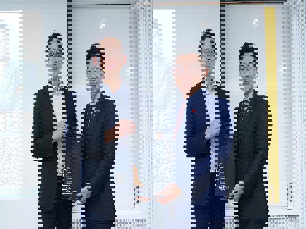 江啟臣現身東海大學談馬拉松人生 勉勵學子以「格調與韌性」迎接AI時代挑戰