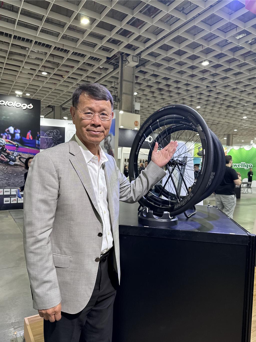 正新、建大 鎖定32吋自行車胎搶市