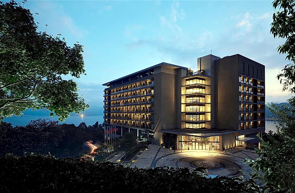 響應「地球一小時」20周年 雲朗觀光從趣味桌遊開啟減碳旅程