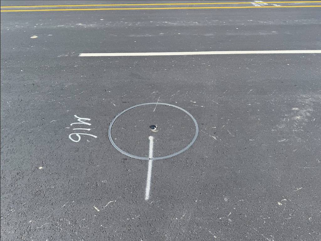 中華電信 推人孔啟閉微創工法