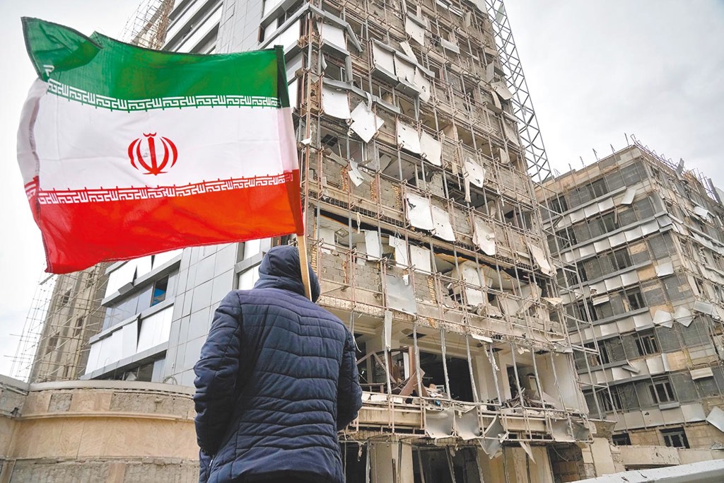 美國前反恐主任怒辭!揭露種種戰爭決策疑點:伊朗非「瘋狂神棍」