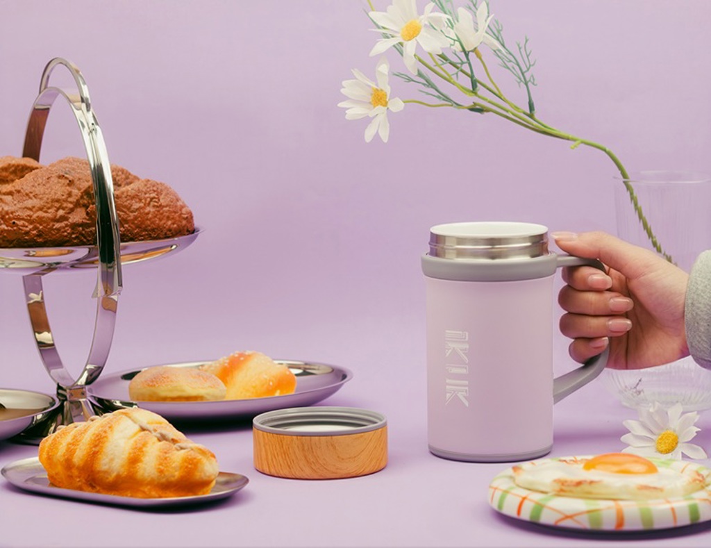IKUK推出陶瓷手把杯春日新色「薰衣草紫」 打造桌上南法浪漫