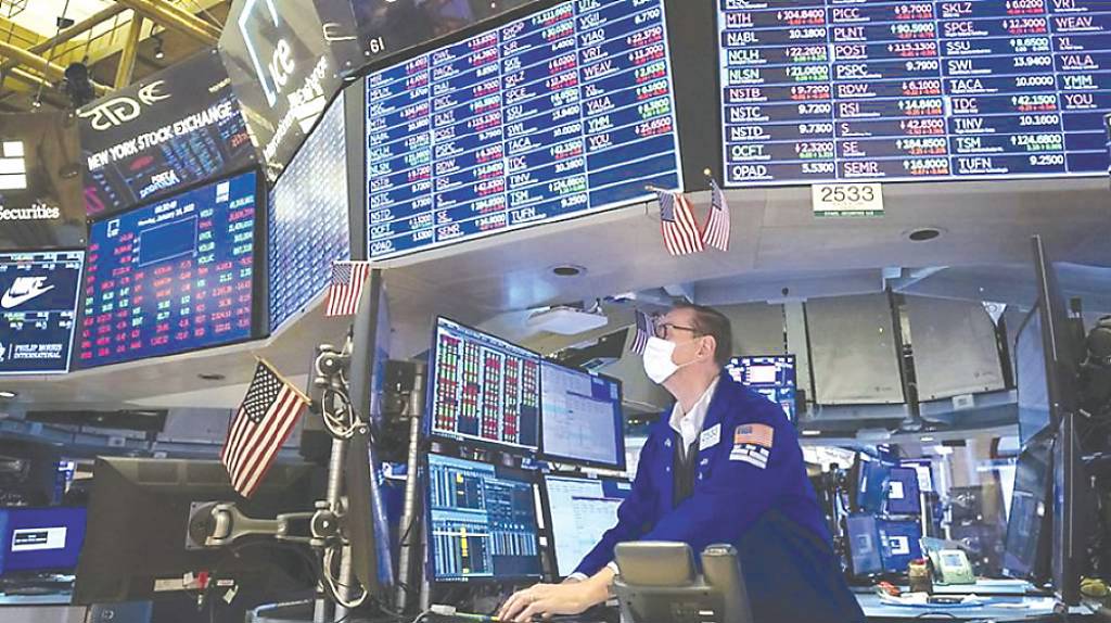 戰火擾市 美股散戶轉攻為守