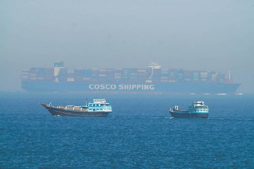 AIS失靈 荷姆茲通行量漏報5成