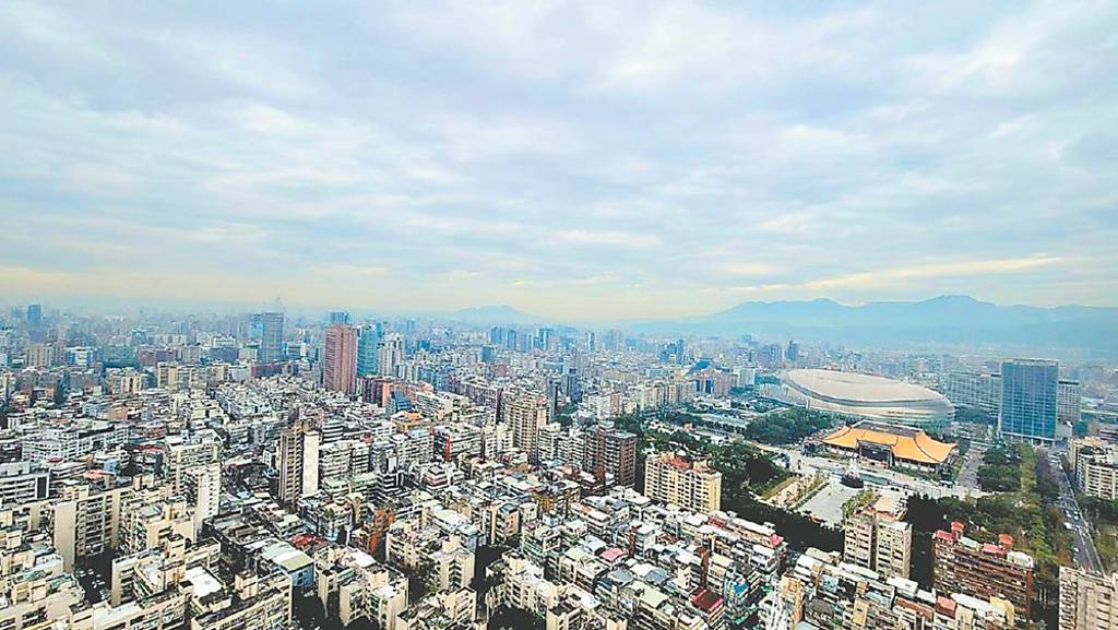 全台住宅建物 開工量腰斬