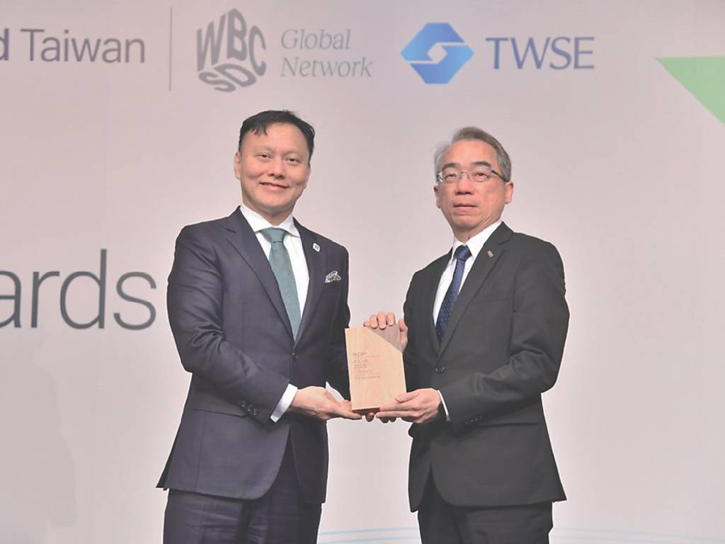 中鼎獲CDP領導A級雙獎