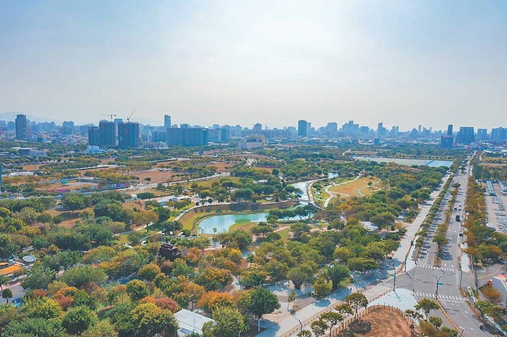 年底前上市櫃建商推案上看3,600億
