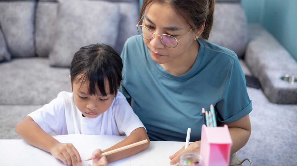「我真的有念書」孩子成績退步時,父母最該做的事