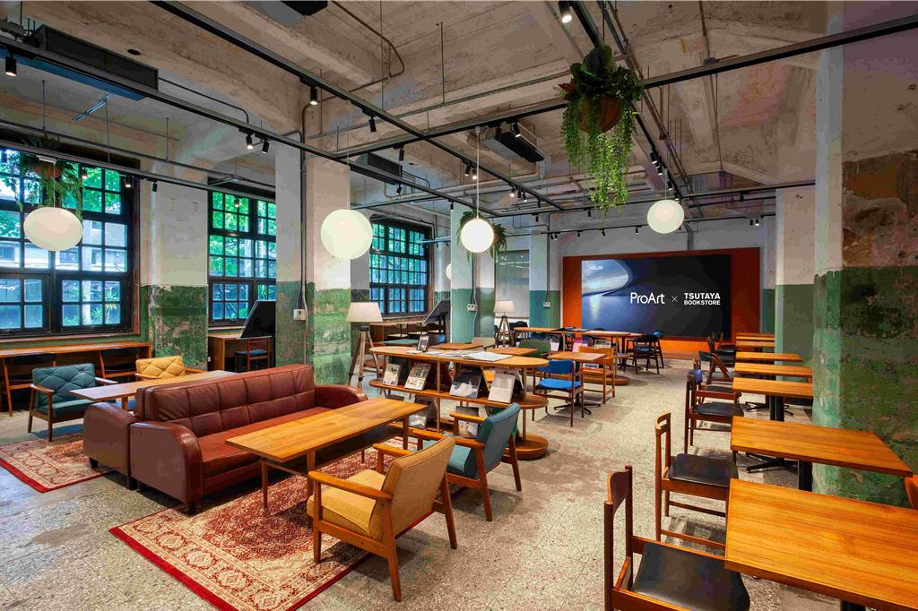 華碩ProArt進駐TSUTAYA BOOKSTORE在台海外首間直營店