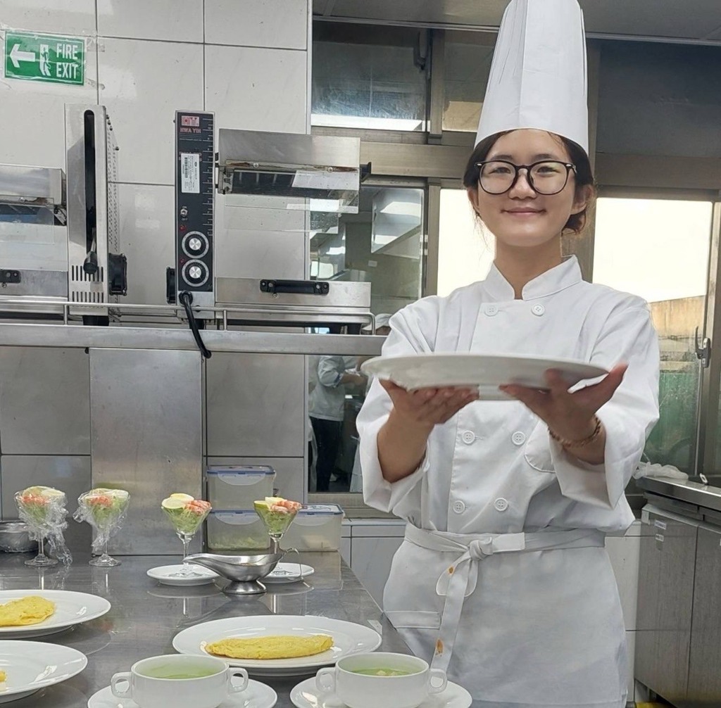 從物流行政到五星飯店三廚 她靠職訓成功翻轉人生