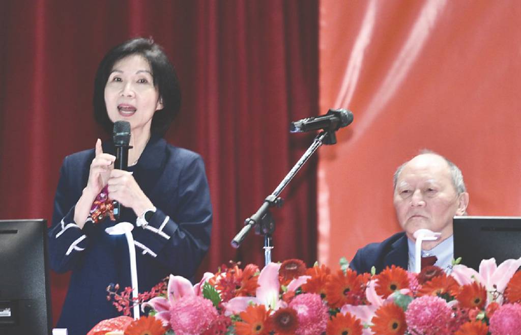 遠傳投資AI公司 放大綜效
