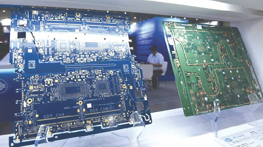 Google推AI眼鏡 PCB鏈嗨
