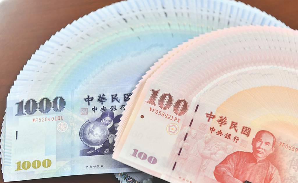 央行放錢 未到期定存單跌破7兆