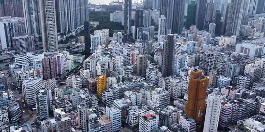 陸收緊跨境資金 港豪宅中箭