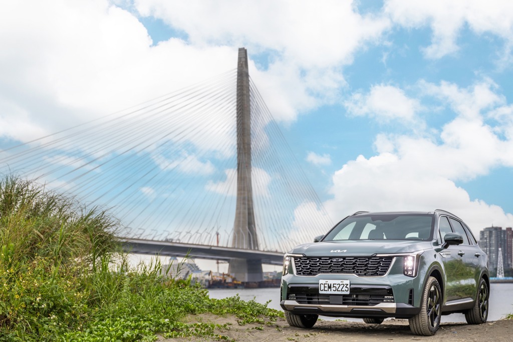 Kia六/七人座新能源旗艦LSUV The new Sorento全新年式到港! 油電動力159.9萬元起