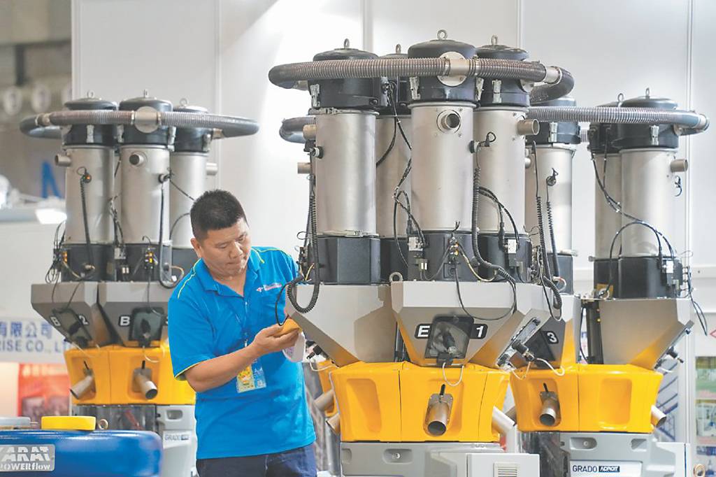 推估中小企業GDP