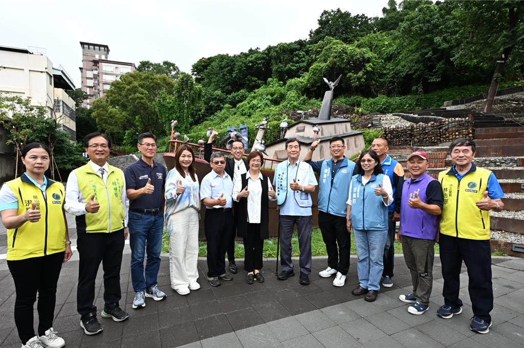 彰化中興莊故事館開館 公共藝術《同舟》同步亮相