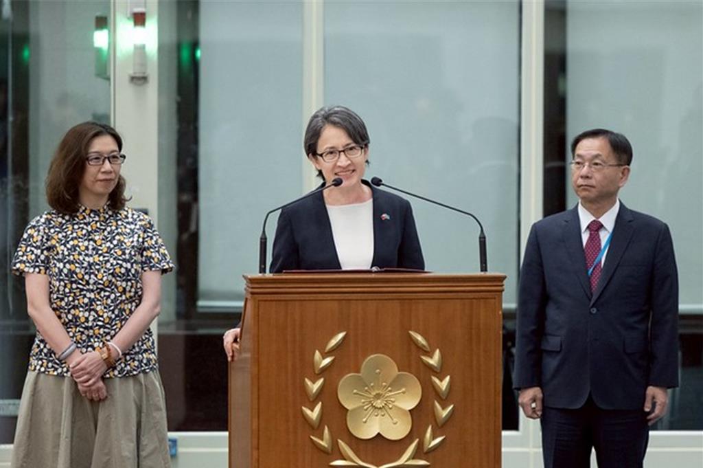 蕭美琴「帛榮專案」圓滿落幕!深化台帛關係 見證「Taiwan can help」實力