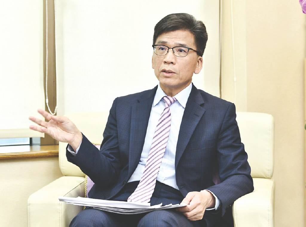 高雄亞資試辦 延長一年